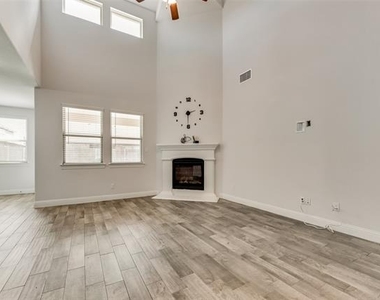 10813 Brownwood Place - Photo Thumbnail 4