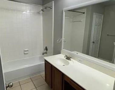 4082 Kyndra Circle - Photo Thumbnail 31