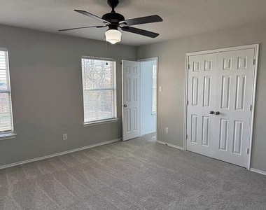 4082 Kyndra Circle - Photo Thumbnail 26