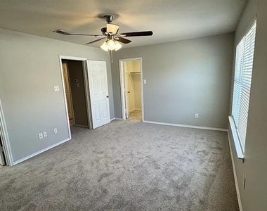 4082 Kyndra Circle - Photo Thumbnail 29