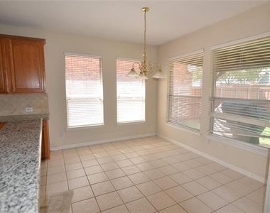 4309 Avebury Drive - Photo Thumbnail 9