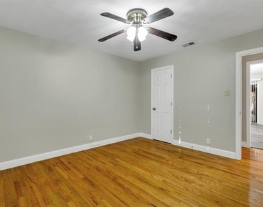 406 N Bonham Drive - Photo Thumbnail 28