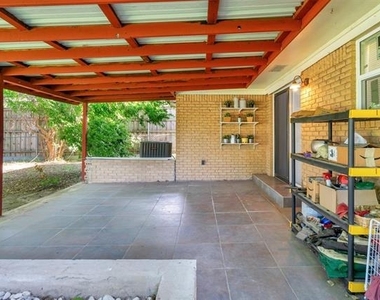 406 N Bonham Drive - Photo Thumbnail 31