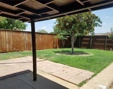 256 Aspenway Drive - Photo Thumbnail 8