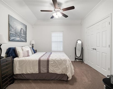 5381 Moss Glen Drive - Photo Thumbnail 25
