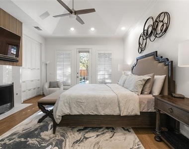 5381 Moss Glen Drive - Photo Thumbnail 15