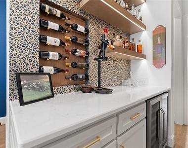 5381 Moss Glen Drive - Photo Thumbnail 11
