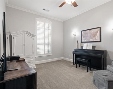 5381 Moss Glen Drive - Photo Thumbnail 30