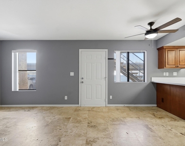 3635 N 37th Street - Photo Thumbnail 5