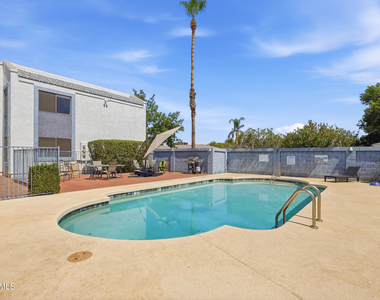 3635 N 37th Street - Photo Thumbnail 22