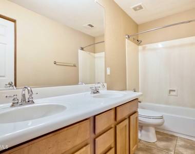 15273 W Roanoke Avenue - Photo Thumbnail 28