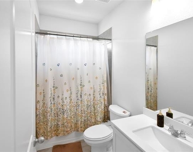 13088 Mizell Lane - Photo Thumbnail 6