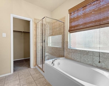 12312 Walden Wood Drive - Photo Thumbnail 8