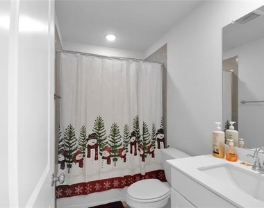728 Rusty Spurs Place - Photo Thumbnail 19