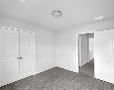 728 Rusty Spurs Place - Photo Thumbnail 15