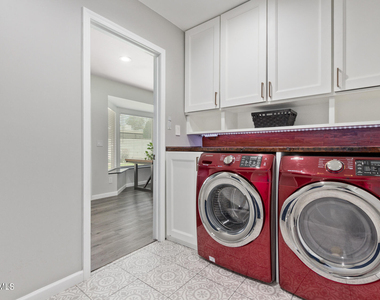 4912 E Friess Drive - Photo Thumbnail 25