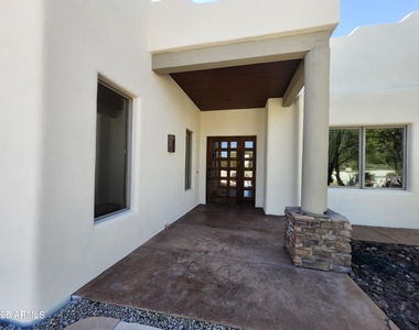 40612 N 28th Street - Photo Thumbnail 2
