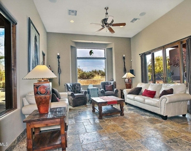40612 N 28th Street - Photo Thumbnail 7