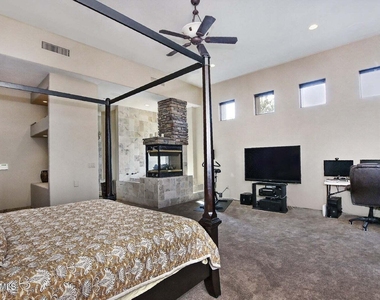 40612 N 28th Street - Photo Thumbnail 32