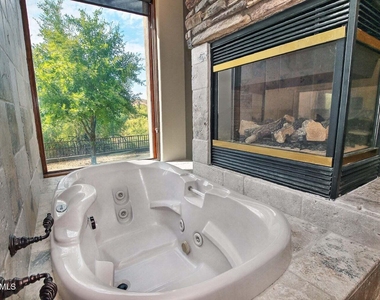 40612 N 28th Street - Photo Thumbnail 34