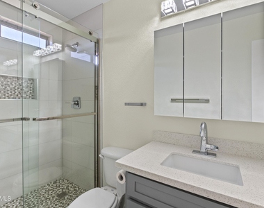 14369 W Lexington Avenue - Photo Thumbnail 25