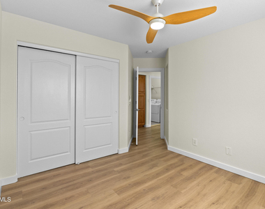 14369 W Lexington Avenue - Photo Thumbnail 27