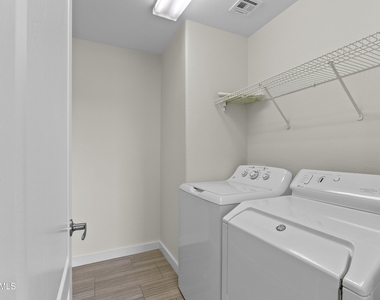 14369 W Lexington Avenue - Photo Thumbnail 23