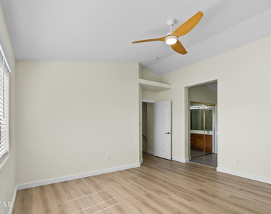 14369 W Lexington Avenue - Photo Thumbnail 16