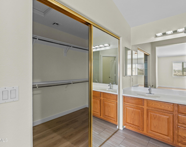14369 W Lexington Avenue - Photo Thumbnail 19