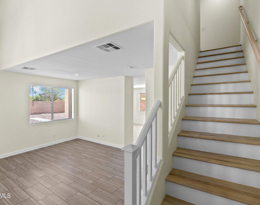 14369 W Lexington Avenue - Photo Thumbnail 12
