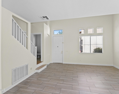 14369 W Lexington Avenue - Photo Thumbnail 2
