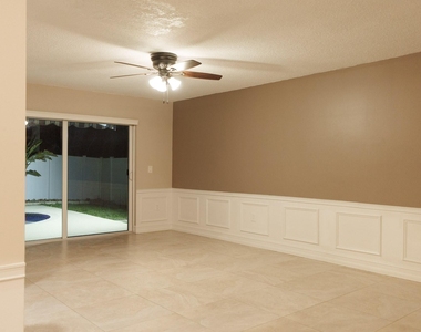 7251 Nw 24th Court - Photo Thumbnail 8
