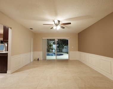 7251 Nw 24th Court - Photo Thumbnail 1