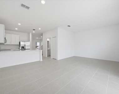 3040 Chromatic Street - Photo Thumbnail 12
