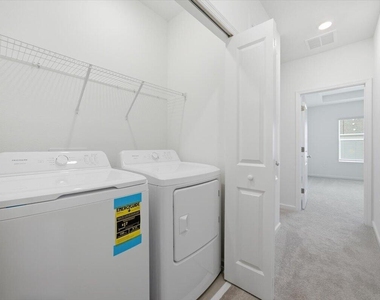 3040 Chromatic Street - Photo Thumbnail 20