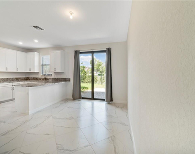 13056 Anthorne Lane - Photo Thumbnail 17