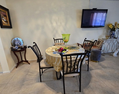 12 Prescott - Photo Thumbnail 6