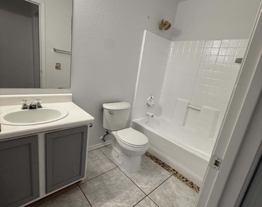 1261 E Dust Devil Drive - Photo Thumbnail 15