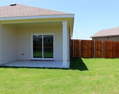 4749 Swan Neck Drive - Photo Thumbnail 5