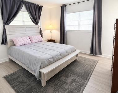 5701 Nw 2nd Avenue - Photo Thumbnail 7