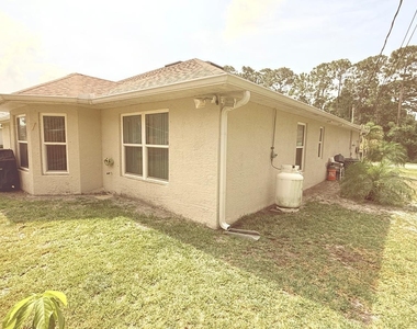 1613 Sw Whipple Avenue - Photo Thumbnail 6