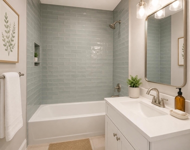 5605 Pinewood Avenue - Photo Thumbnail 4