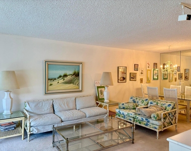 3150 N Course Lane - Photo Thumbnail 1