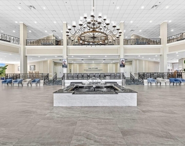 15 Markham - Photo Thumbnail 25