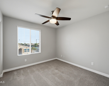 12270 W Desert Sun Lane - Photo Thumbnail 22