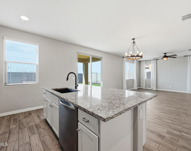 12270 W Desert Sun Lane - Photo Thumbnail 8