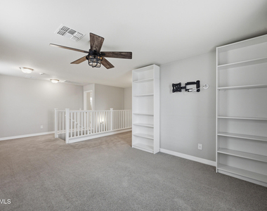 12270 W Desert Sun Lane - Photo Thumbnail 15