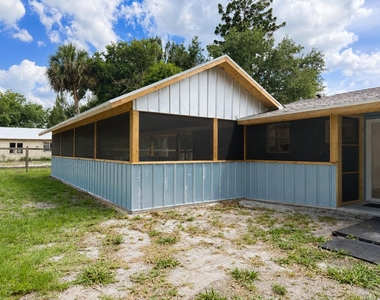 8012 U.s. 1 - Photo Thumbnail 15