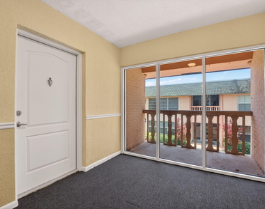 760 Se 2nd Avenue - Photo Thumbnail 3