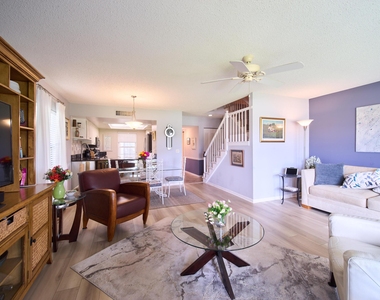 18369 Se Wood Haven Lane - Photo Thumbnail 6
